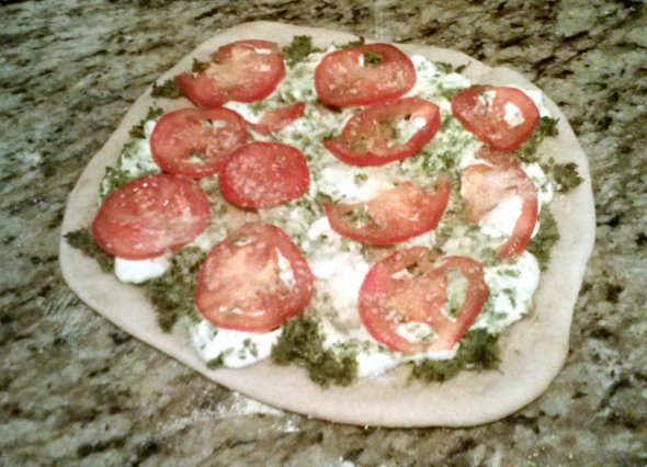 Fresh Tomato & Garlic Scape Pizza {salted Plates}